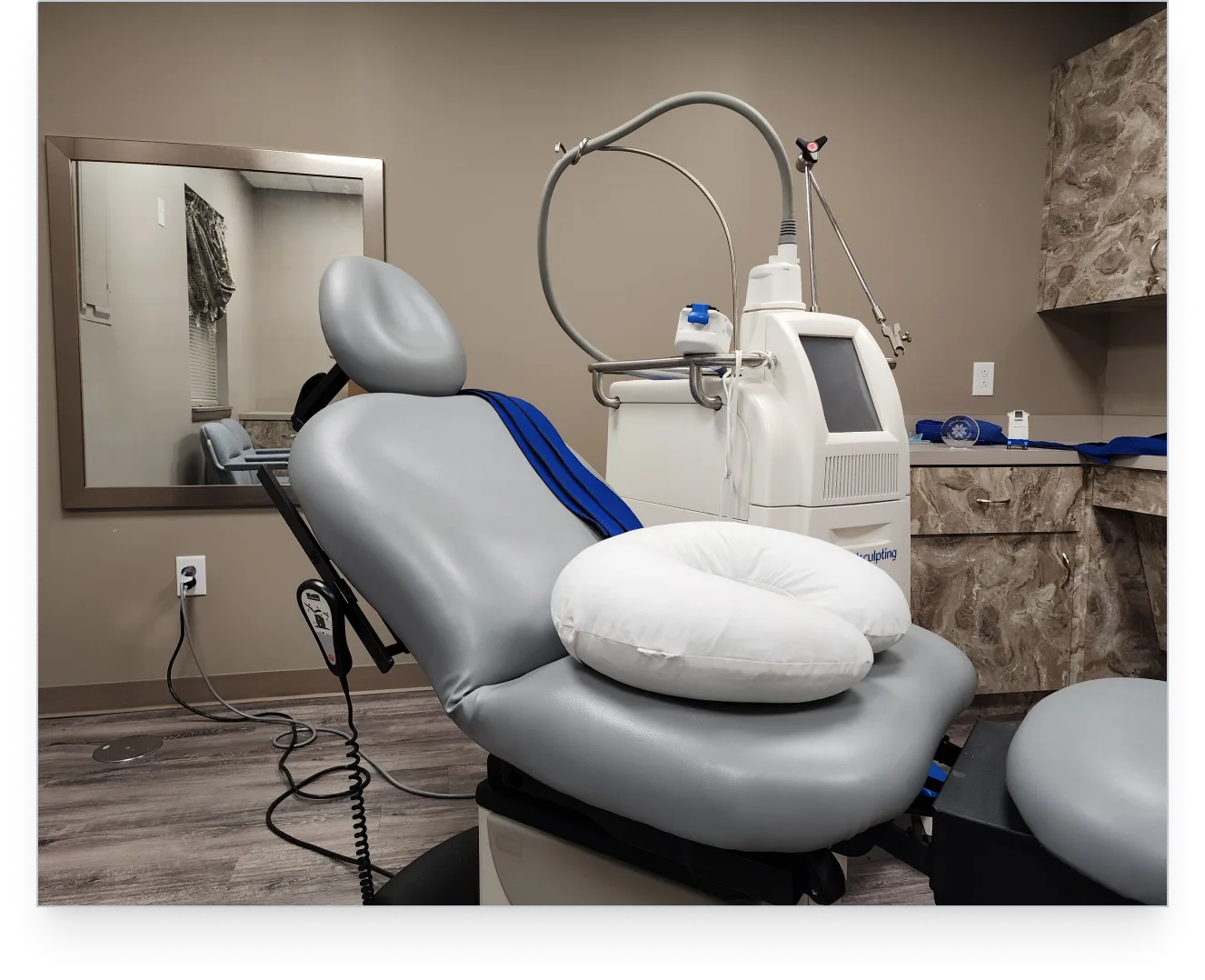 CoolSculpting treatment room at Best Reflections